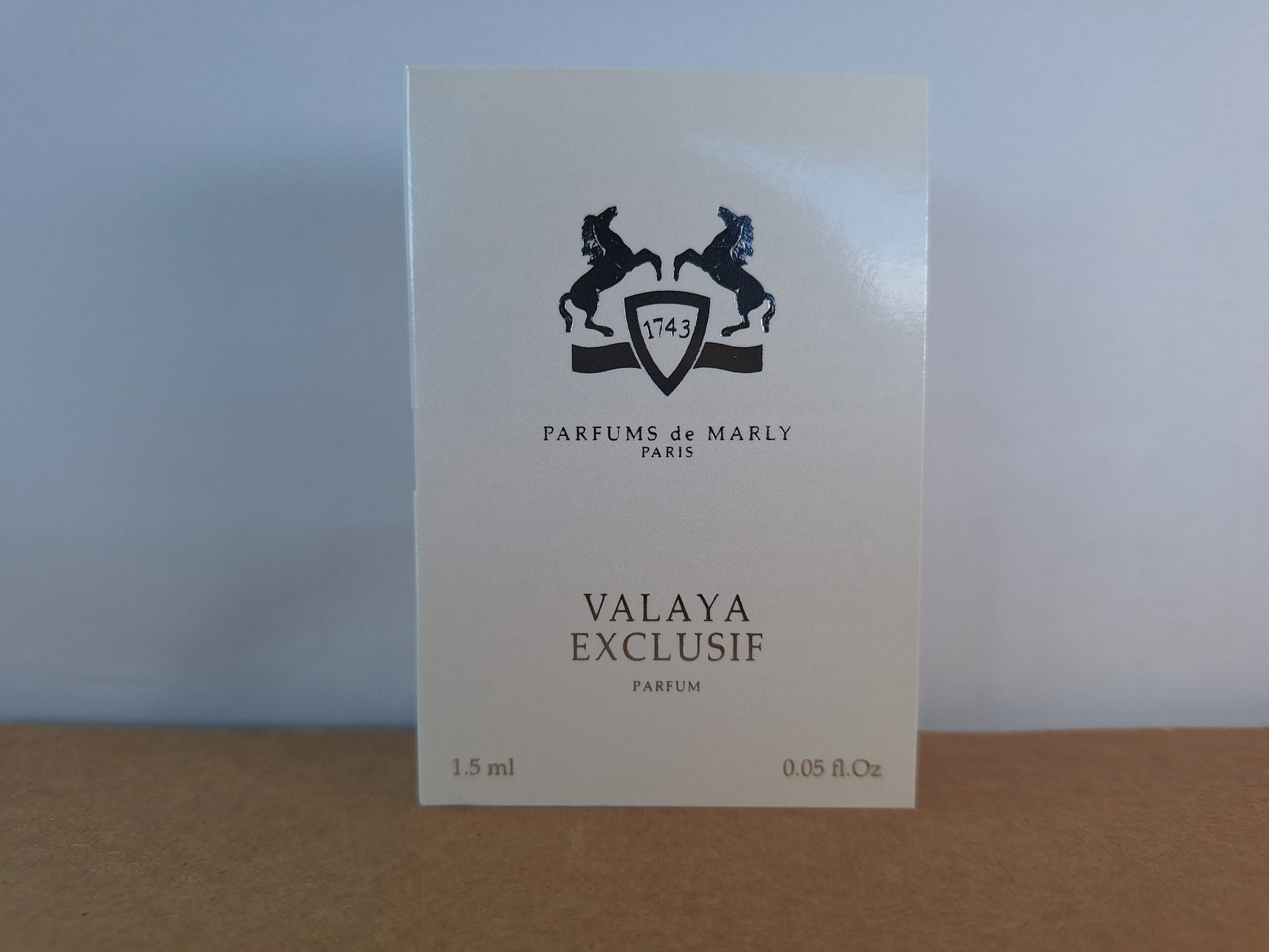 Parfums de Marly Valaya Exclusif - 1.5 ml Mini Spray - Image 2